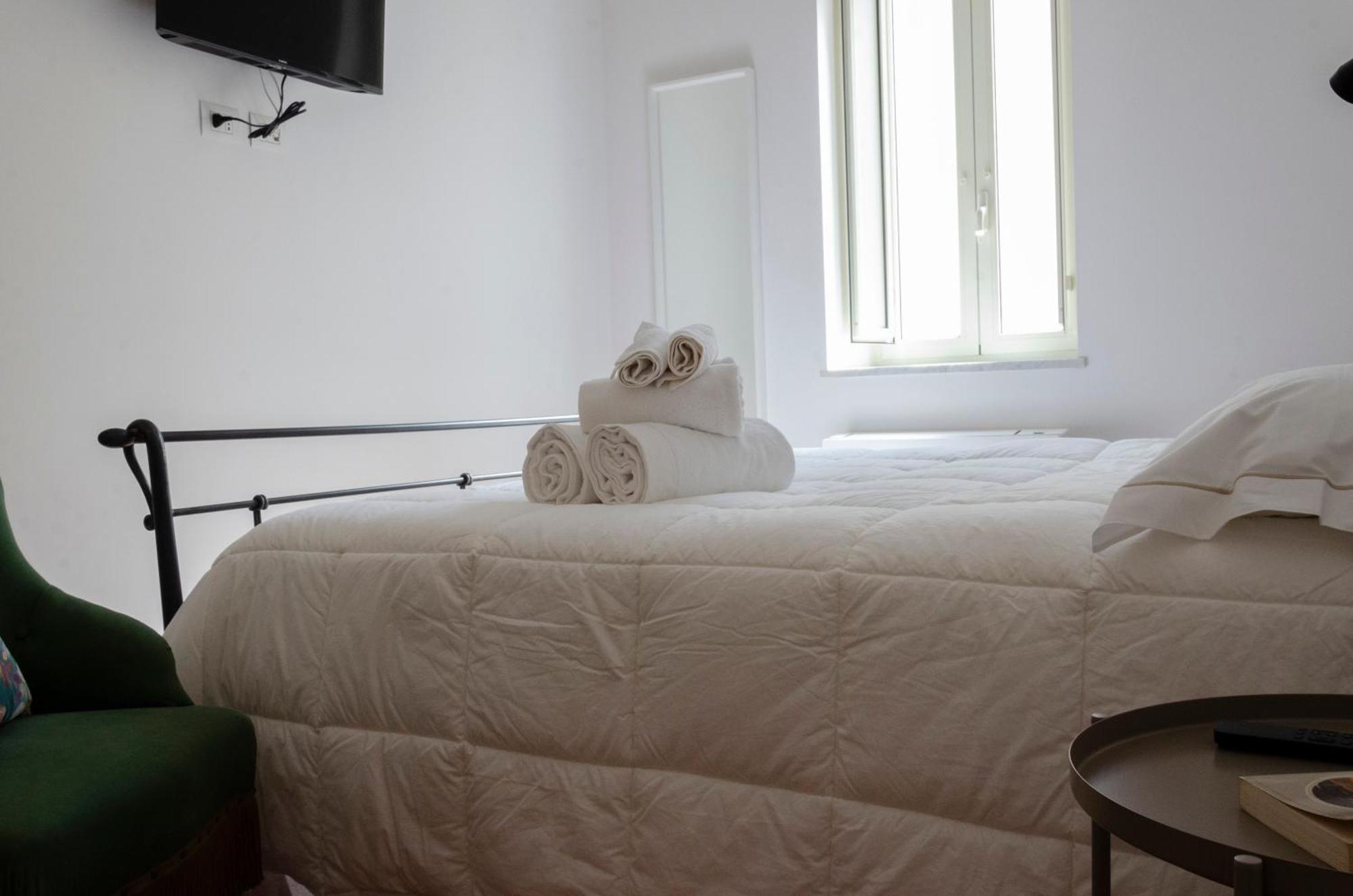 Suite Dante Νάπολη Εξωτερικό φωτογραφία